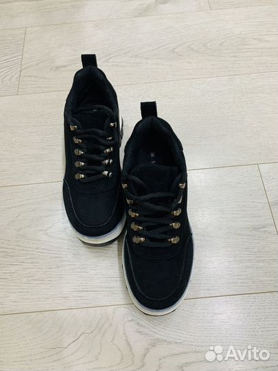 Ботинки женские демисезонные 36 размер