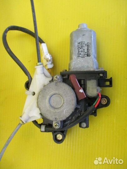 Стеклоподъемник