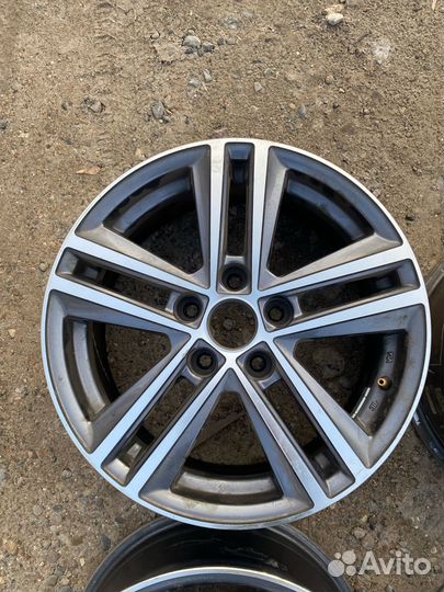 Диск литой R16 5x112 16x6.5J ET33 под ремонт