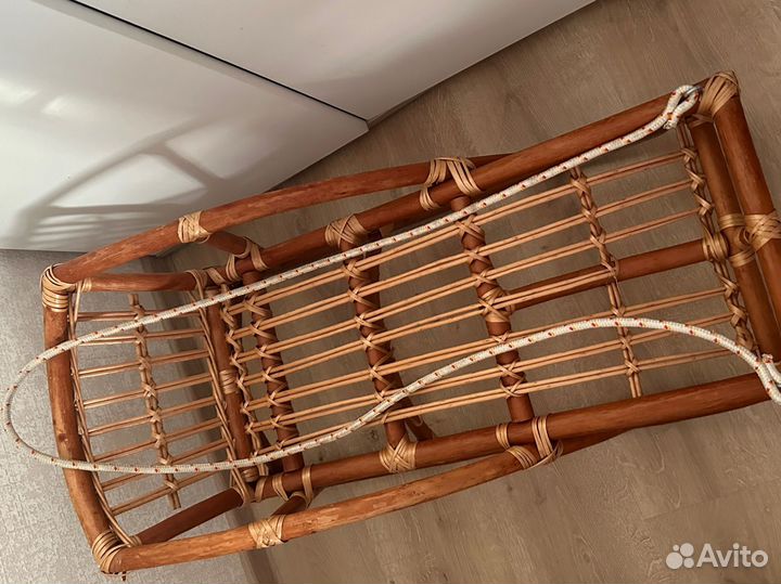 Санки из ротанга