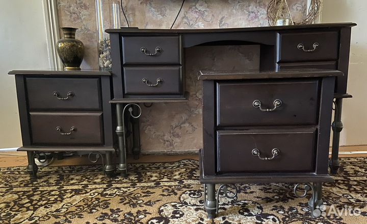 Тумба прикроватная 2 ш и консоль