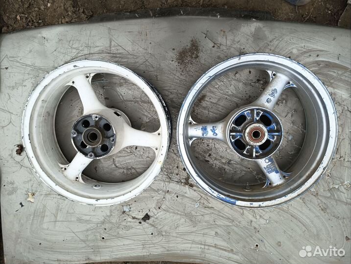 Колесо зад kawasaki zx6 zx9 98-02