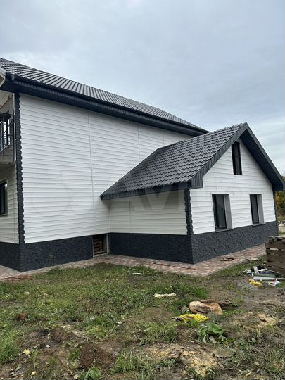 Дом 253,7 м² на участке 11 сот.