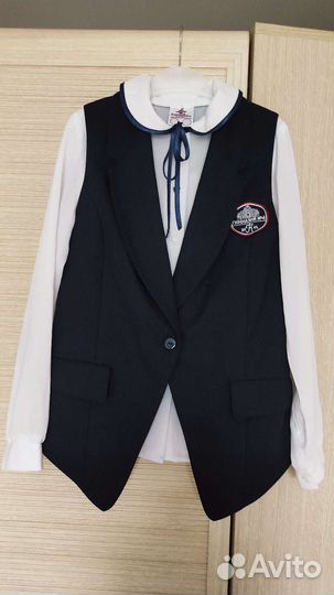 Школьная форма. Жилет, блузка