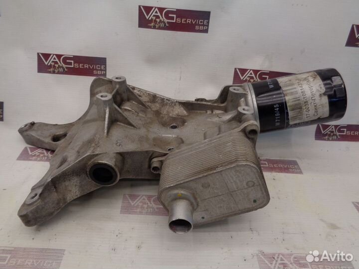 Кронштейн генератора VAG VW 1.8 2.0 CAW BZB