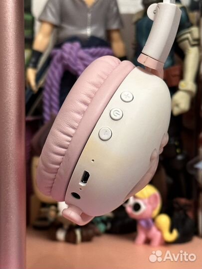 Розовые наушники с ушками