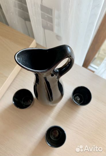 Кувшин и стопки Тбилиси