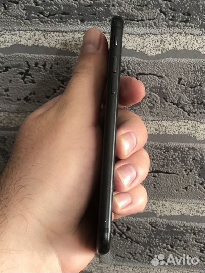 iPhone 7, 128 ГБ