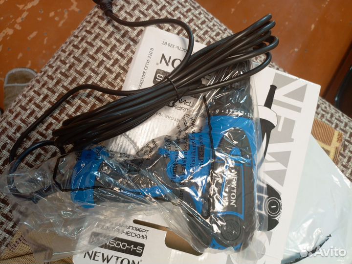 Шуруповерт электрический