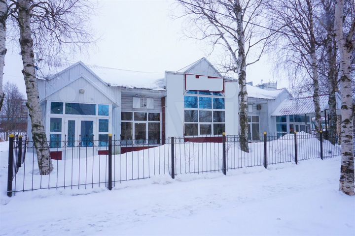Продам помещение общественного питания, 311 м²