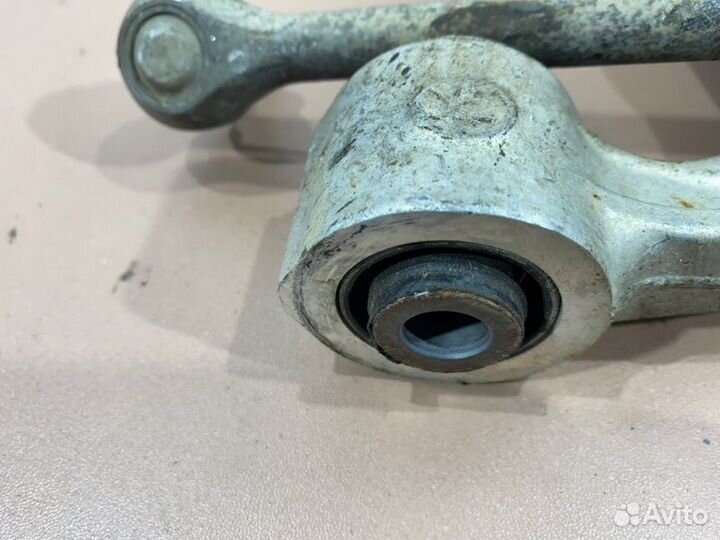 Рычаг задний правый Infiniti Q70 M37 M25 Q50 Y51