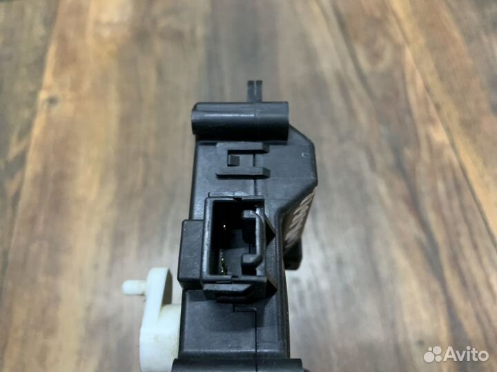 Toyota Corolla E15 Моторчик заслонки отопителя