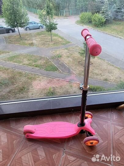 Самокат детский трехколесный