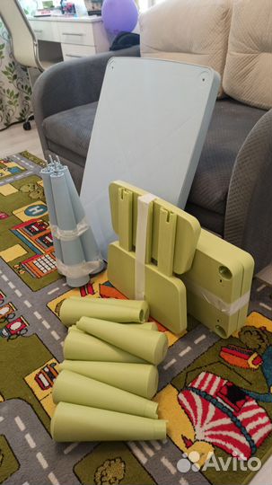 Детский стол + 2 стула IKEA