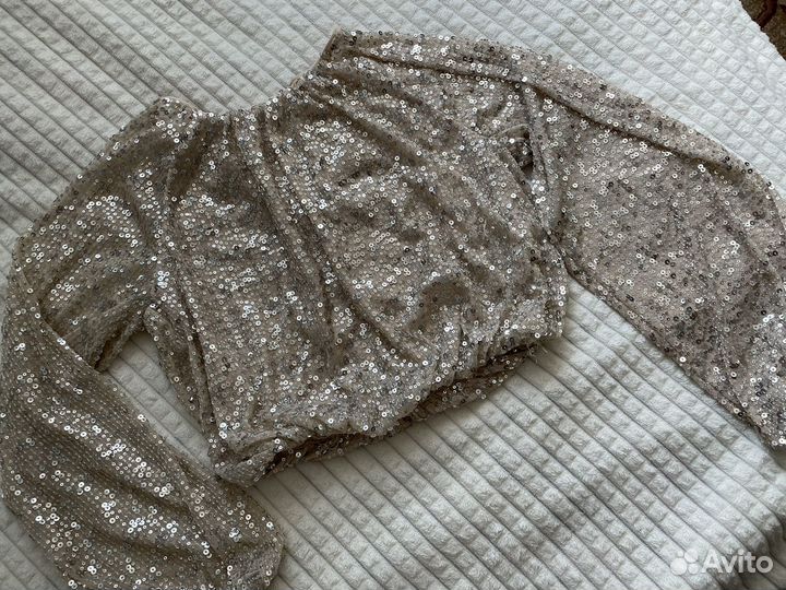 Блуза с пайетками