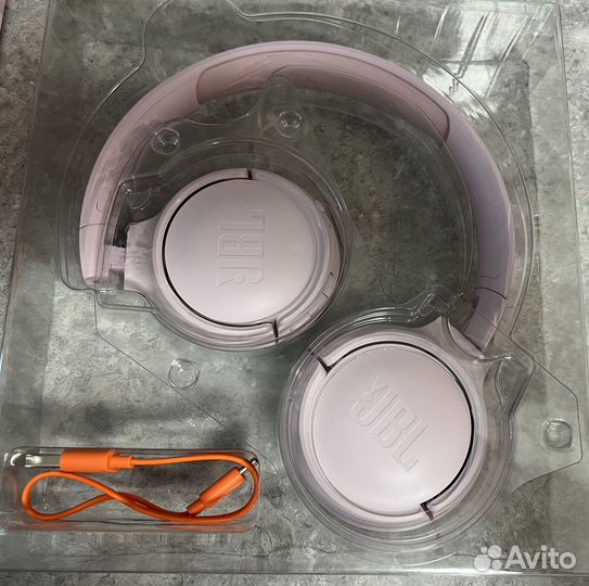 Наушники JBL новые,оригинал