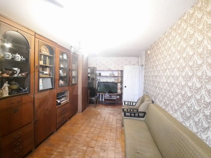 2-к. квартира, 52 м², 5/5 эт.