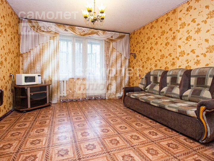 4-к. квартира, 80 м², 3/5 эт.