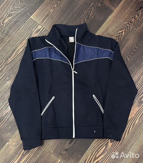 Толстовки в ассортименте