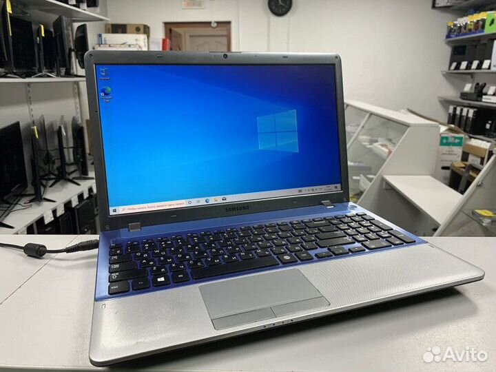 Ноутбук Samsung NP355VSC-S0CRU