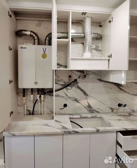 Кухня на заказ в современном стиле