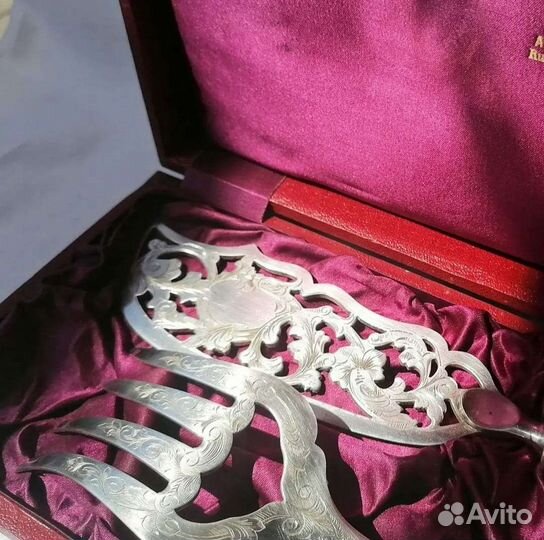 Старинный подарочный набор, нож-лопатка и вилка