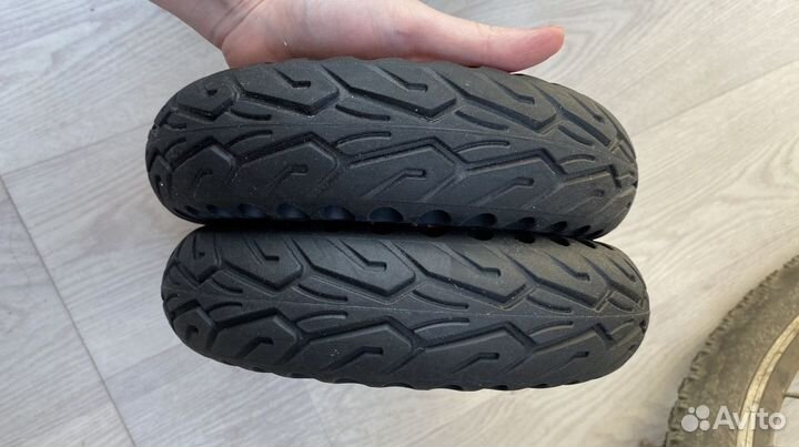 Покрышки безкамерные для электросамоката