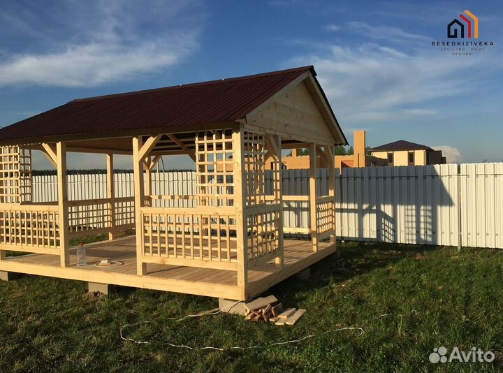 Беседка из сосны. Доставка