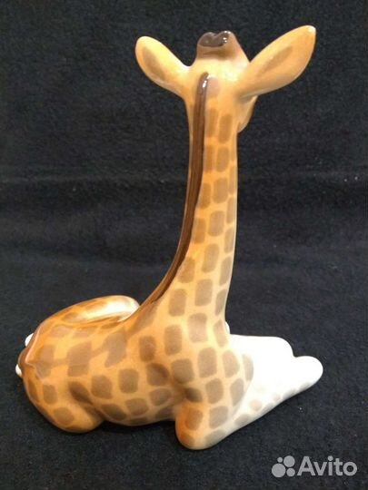 Фарфоровая статуэтка жираф лфз СССР
