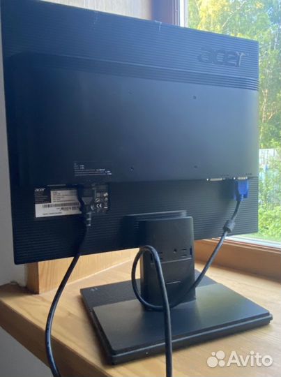 Монитор Acer V196L Bb