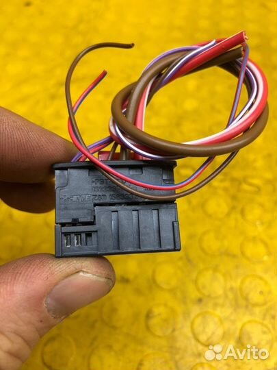 Разъем Skoda Octavia cwva 2017