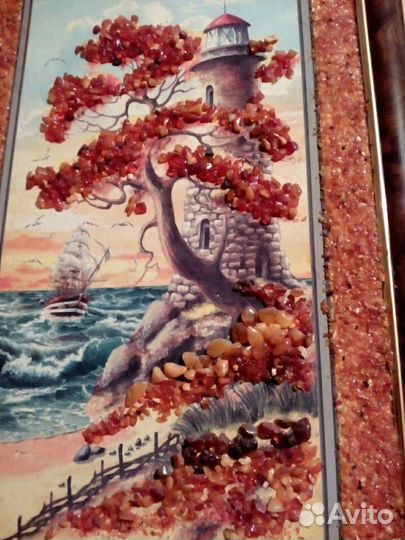 Картина с янтарем