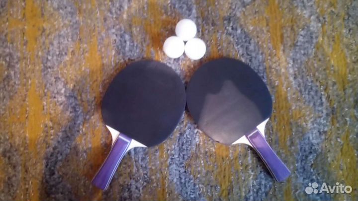 Ракетки и мячи для настольного тенниса