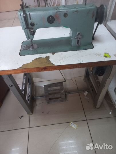 Швейная машина бу