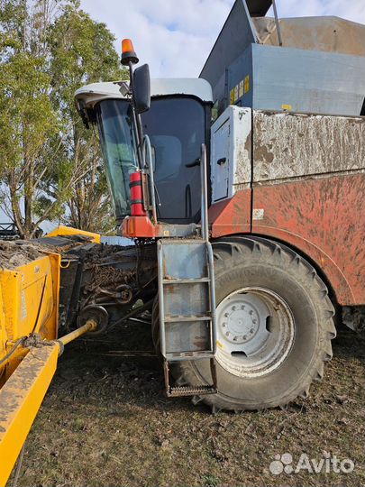 Комбайн Ростсельмаш Acros 530, 2010