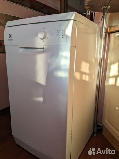 Посудомоечная машина Electrolux 45 см Польша еще