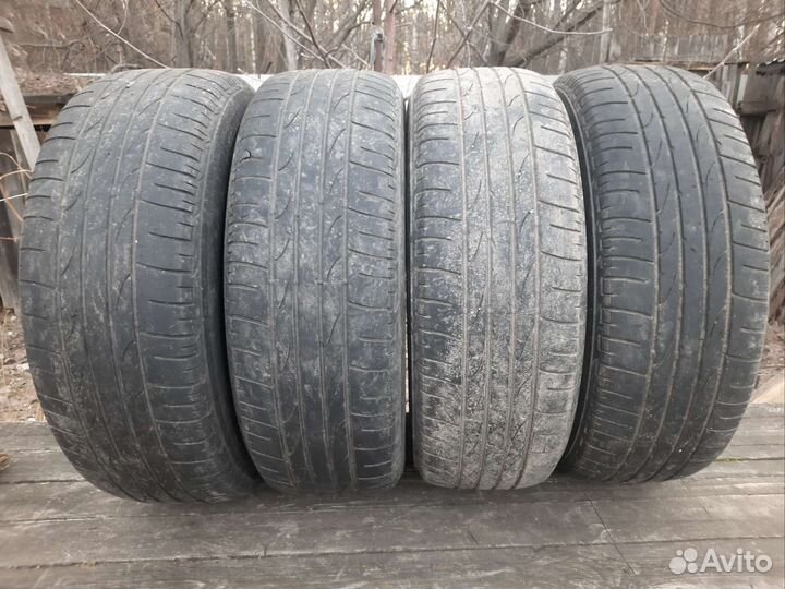 Bridgestone Dueler H/P Sport 215/65 R16 98H