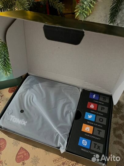 SMART TV Приставка Android Tanix W2 4/32