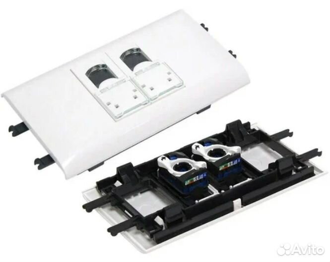 Розетка компьютерная rg-45 legrand