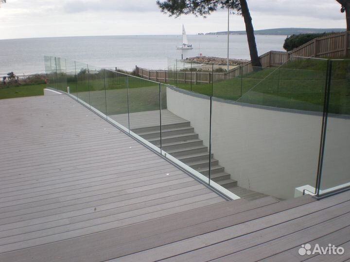 Стеклянное ограждение для балкона монтаж установка