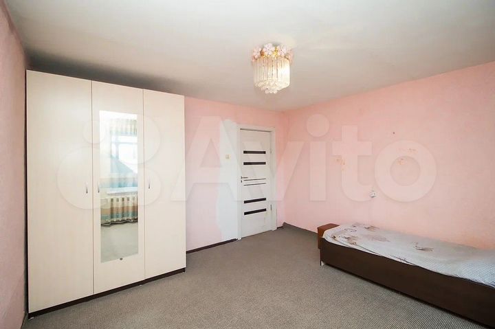 5-к. квартира, 142,1 м², 3/6 эт.