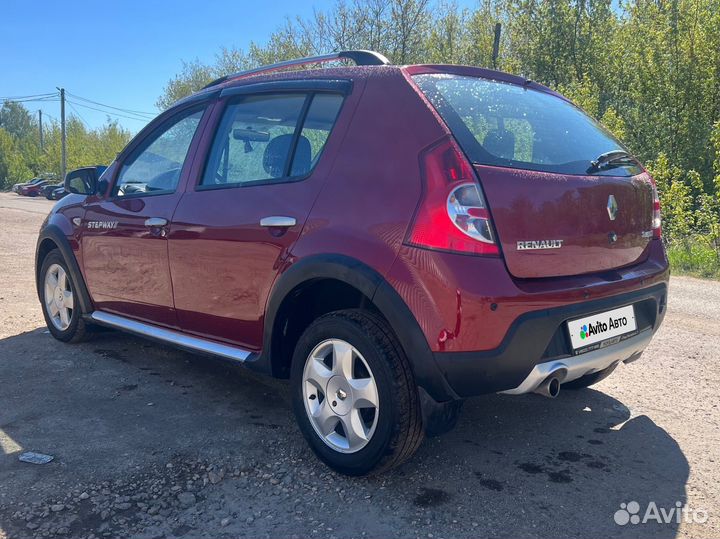 Renault Sandero Stepway 1.6 МТ, 2012, 70 200 км