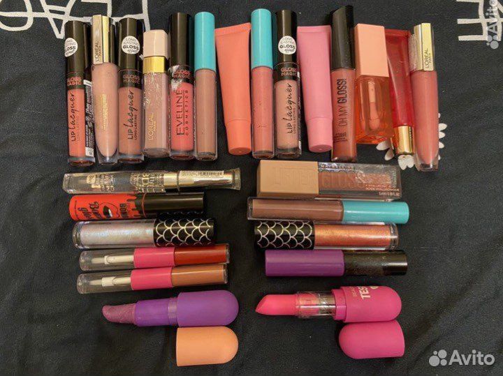 Набор косметики пакетом