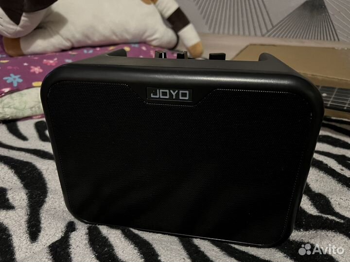 Электрогитара