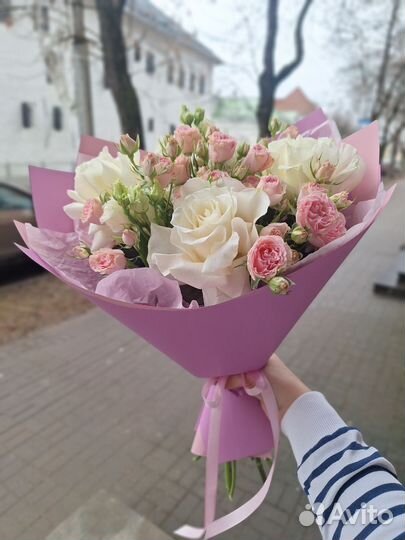 Живые цветы с доставкой