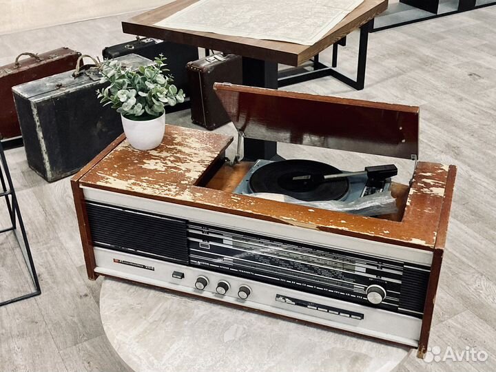 Интерьерная магнитола кантата 204