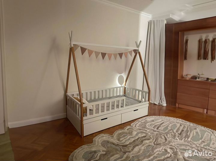 Кровать вигвам