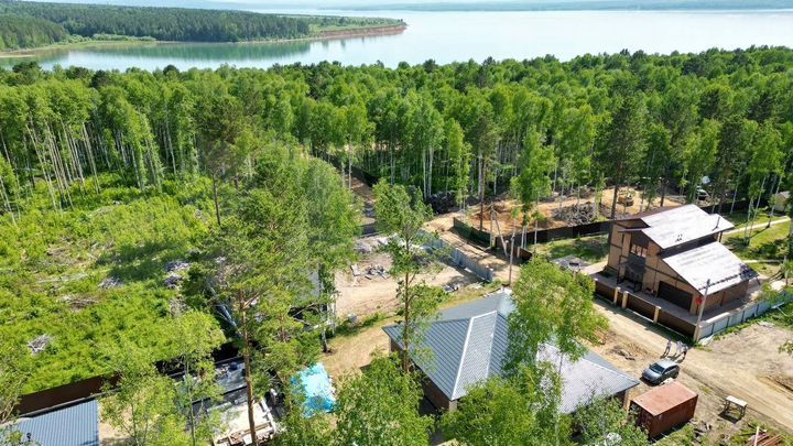 Дом 205 м² на участке 10 сот.