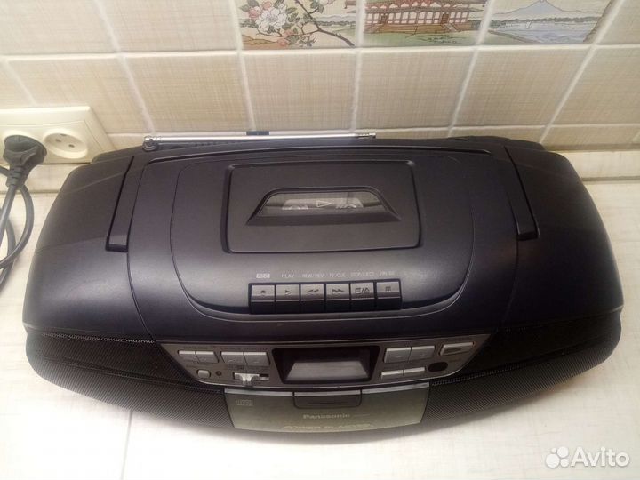 Магнитолла Бумбокс Panasonic RX-DS27