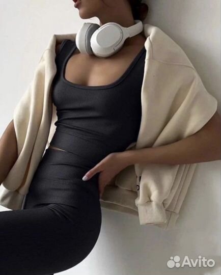 Костюм трикотажный для фитнеса и йоги женский